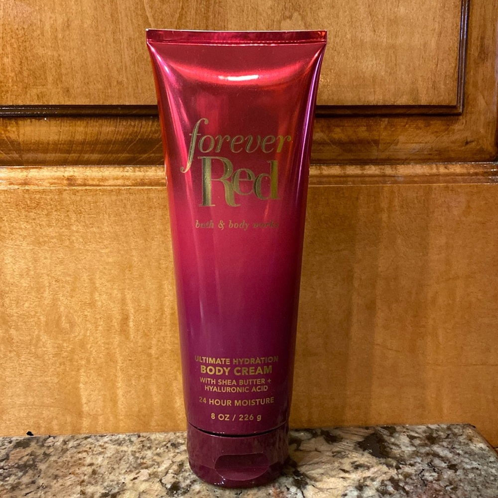 “FOREVER RED” Ultimate Hydration Body Cream 24-Hr Moisture B&BW 8-oz / 226 g NWT